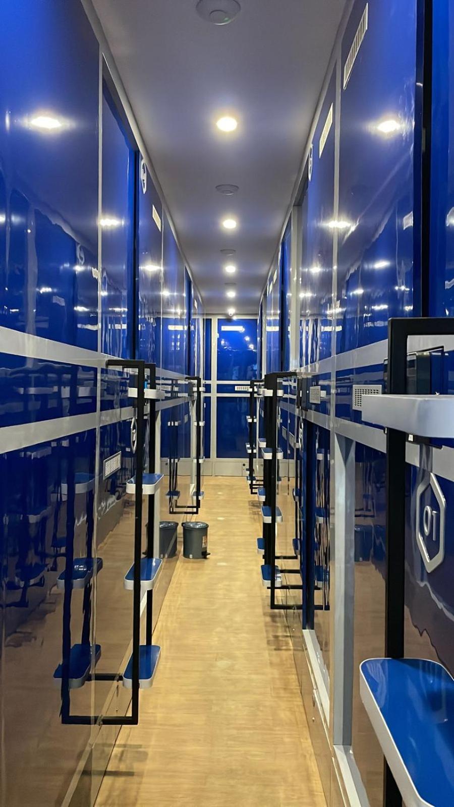Отель Rosalyne Sleepbox Tugu 2 Джокьякарта Экстерьер фото